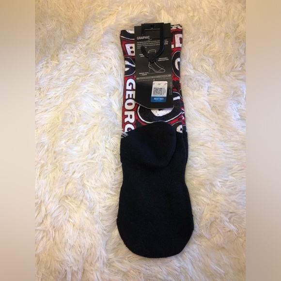Georgia Bulldogs Socks - Red and Black NWT - Picture 6 of 11